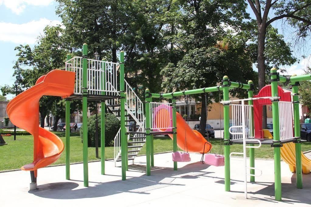 Park Hotel Dryanovo Εξωτερικό φωτογραφία